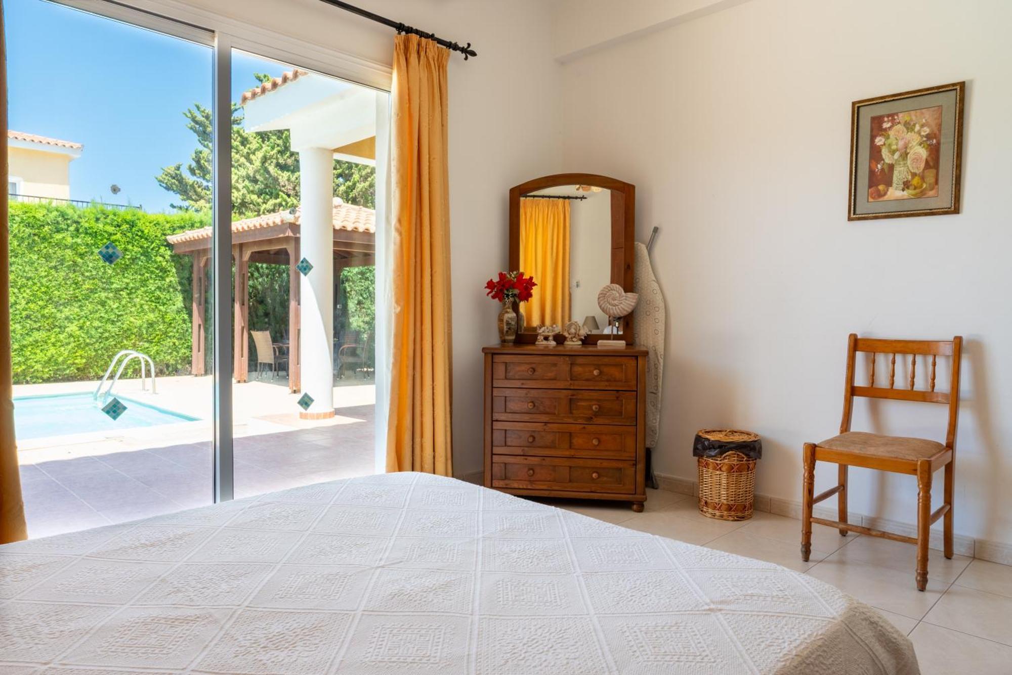 Villa Aspasia In Peyia, Private Pool & 3 Ensuite Bedrooms Villa Paphos